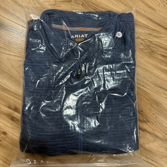 Ariat Rebar Gridwork Baselayer 1/4 Zip T-Shirt GLACIER BLUE - Picture 7 of 7